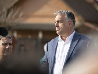 MÁV vs. ÖBB: Orbán Viktornak lépnie kellene