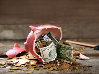 Megjöttek az első számok: ennyit buktak a magyar családok az iráni válságon