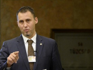Mit lép az MNB, mennyire drágulhat az élet? – MNB sajtótájékoztató percről percre