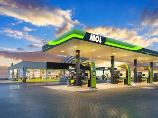 Apadnak a készletek, meddig lesz olcsó a benzin?