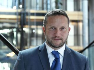 Ujhelyi István szerint Tusványos is felszabadul a narancsnyomás alól, ha bukik a NER