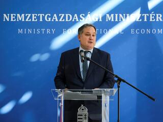 Osztogat a kormány, de van-e erre fedezet?