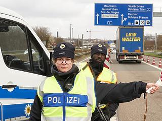 Gyorshír: Az EU a schengeni határok lezárását tervezi - ami meg is történt már