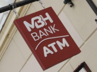 Elégedett lehet az MBH Bank első félévi eredményeivel