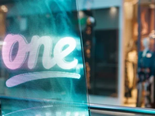 Az első év végén piacvezető szerepre tör a One