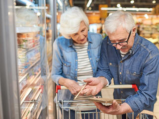 245 ezer forint: ennyiből él havonta egy átlagos nyugdíjas nő