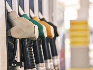 Nem Orbán Viktor moszkvai útjától lesz olcsóbb a benzin 