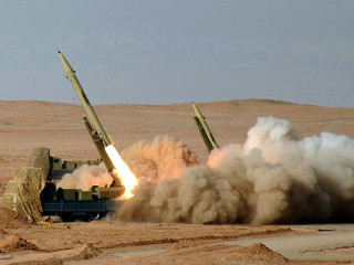 Milliók óvóhelyen , újabb iráni rakétaeső hullott Izraelre