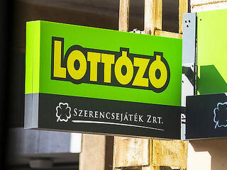 Milliárdokat osztott ki a választások előtt a Szerencsejáték Zrt.