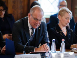 Az uniós forrásokról beszélt Navracsics Tibor 