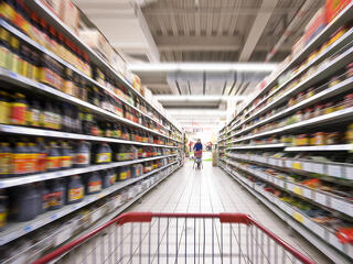 Itt van, mennyit költöttünk szeptemberben a boltokban