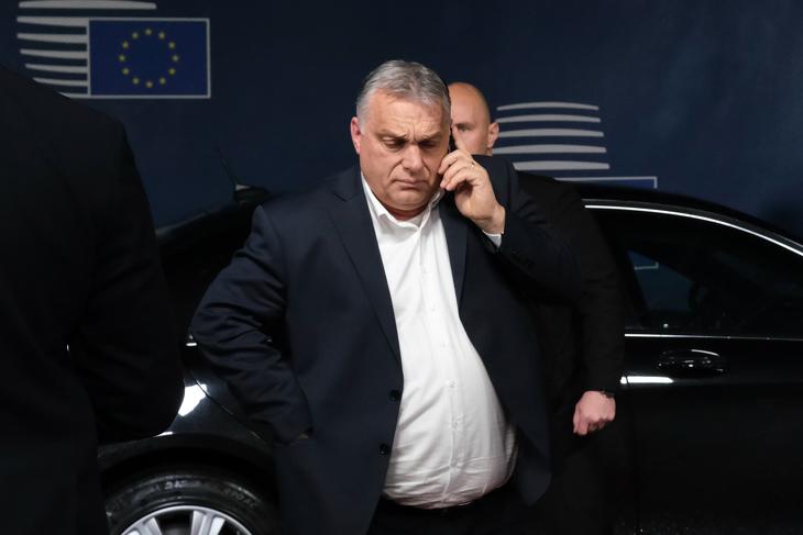 Orbán Viktor érkezik a brüsszeli EU-csúcsra 2022. februrár 24-én. Fotó: Európai Tanács