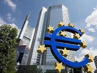 Elkezdett aggódni az EKB, a recesszió veszélye leselkedik ránk