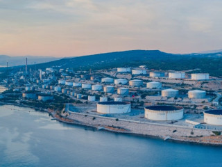 A finomító Rijekában