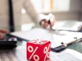 Kiderült az igazság a kamatstopról
