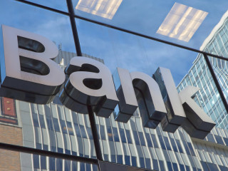Bank felirat