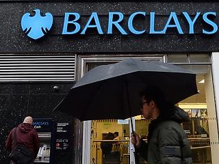 Csalással vádolják a Barclays volt igazgatóit