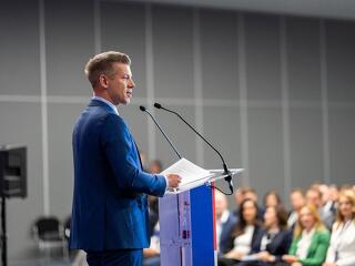 Magyar Péter: Megnyitjuk az ügynökaktákat