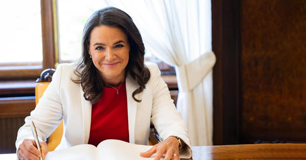 Novák Katalin nagyon nem szereti a menetrendszerinti járatokat