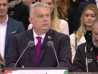 Orbán Viktor Kossuth tér