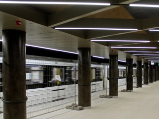 A Ferenciek tere metrómegálló 2022 decemberében. Ezt az állomást már januárban átadják, de máshol még nem állnak ilyen jól. Fotó: BKV
