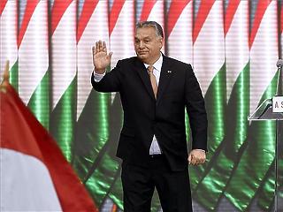 Az Európai Néppárt 13 tagja kéri, hogy zárják ki a Fideszt