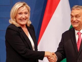 Nem gyalog érkezett Párizsba Orbán Viktor sem, rögtön tovább is ment erőt mutatni