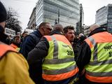 Fideszkedvenc cégek őrzik és takarítják jövőre a kézi Eb két helyszínét