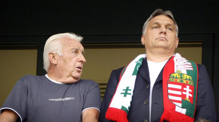 Orbán Győzőnek fontos a család. Fotó: MTI