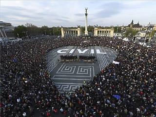 Kötelezettségszegési eljárás indul Magyarország ellen a civiltörvény miatt