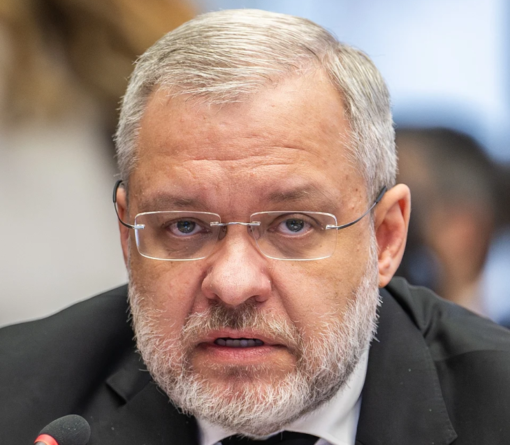 Herman Haluscsenko több fontos pozíciót is betöltött