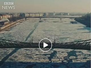 Gyönyörű videót készített a BBC a budapesti jeges Dunáról