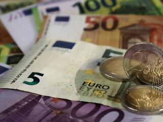 Kávé helyett nézze meg, mennyibe kerül az euró!