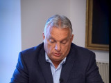 Örülhetnek a nyugdíjasok, Orbán Viktor aláírta