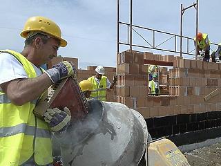 Építőanyag-export: több mint 30 jogsértésre bukkantak a pénzügyőrök augusztusban