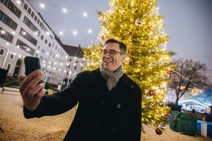 Karácsony Gergely is készül a karácsonyra
