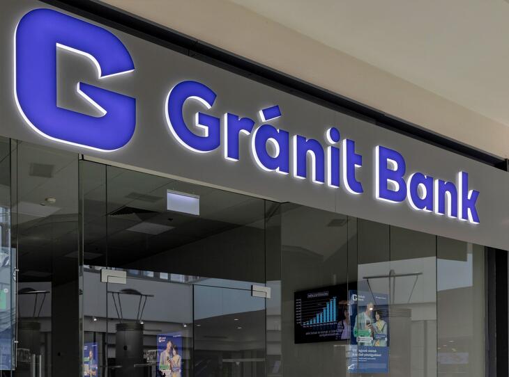 A Gránit Bank politikája következetes
