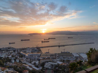 Belépett Líbiába a Mol, és már kutathat is a tengeren