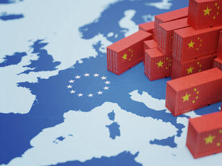 Ütközőpályán az Európai Bizottság Kínával – mi lesz ebből?