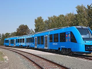 Németországban elindították a világ első hidrogénmeghajtású vonatát