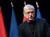 Temetni jöttem Gyurcsány Ferencet, de egy kicsit dicsérni is
