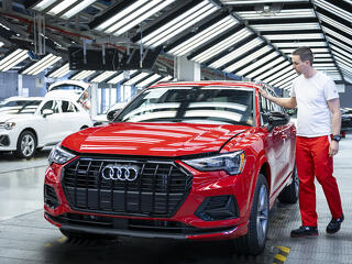 Stoptáblát kapott több tízezer Audi