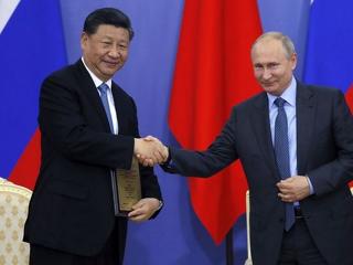 Kína egyelőre nem fordul Putyin ellen