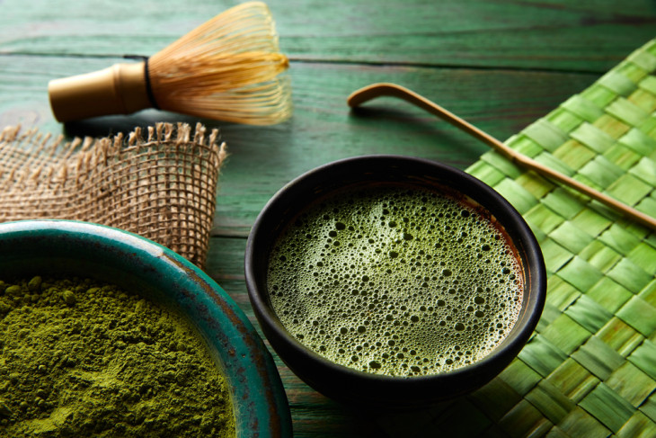 A kiinduló pont a matcha tea, de ma már számtalan módon használják, még matcha torta is kapható