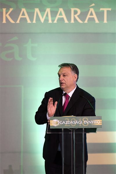Orbán Viktor a Magyar Kereskedelmi és Iparkamara gazdasági évnyitóján. (MTI Fotó: Koszticsák Szilárd)