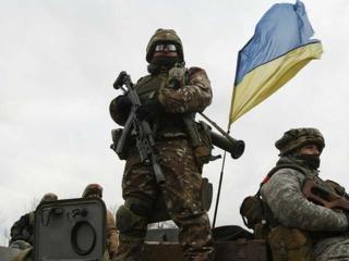 Egészen meglepő időtöltést találtak maguknak az ukrán katonák (videóval)