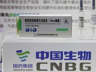 Kínai vakciabiznisz: 4,4 milliárdos profit 5 dolgozóval