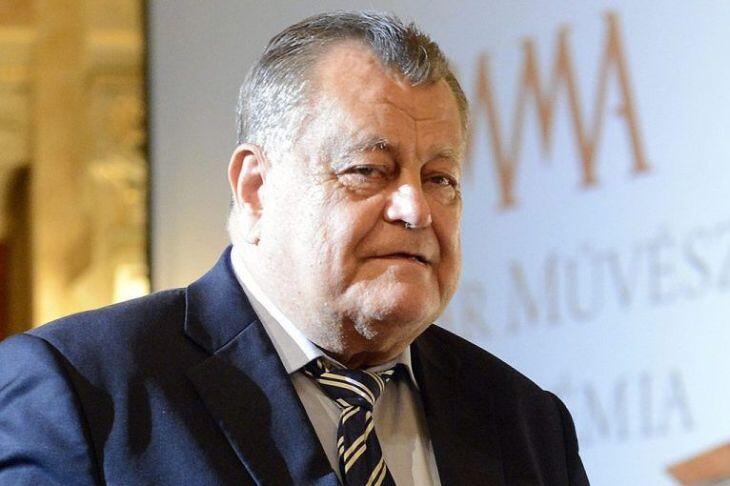 Széles Gábor megbolygatta a céges hálót