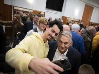 Direkt gyengének mérik Orbán Viktort az ellenzéki kutatások?
