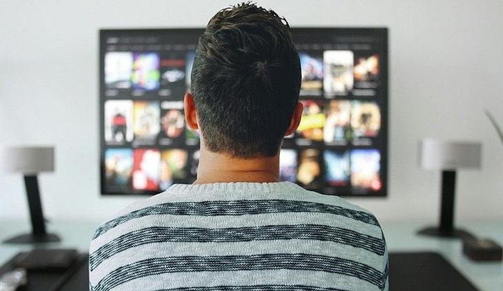 Még nem világos, a streaming-szolgáltatók mekkora veszélyt jelentenek a mozifilmekre. Fotó: Pixabay